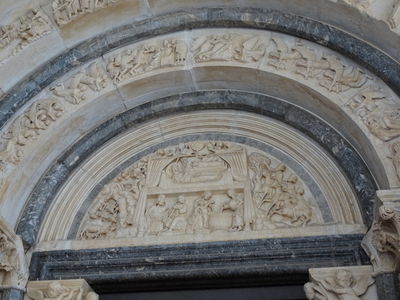 lintel carving on trogir cathedral
