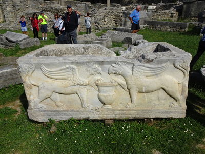 tomb detail at salona 2
