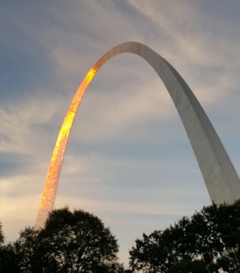 not the golden arches...  st louis gateway arch near sunset.
